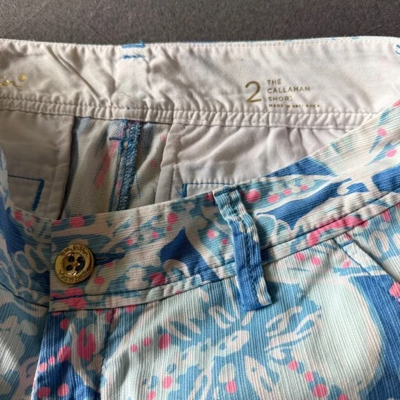 Lilly Pulitzer Blue & Pink Seashell Callahan Shorts Size 2 - Picture 7 of 8